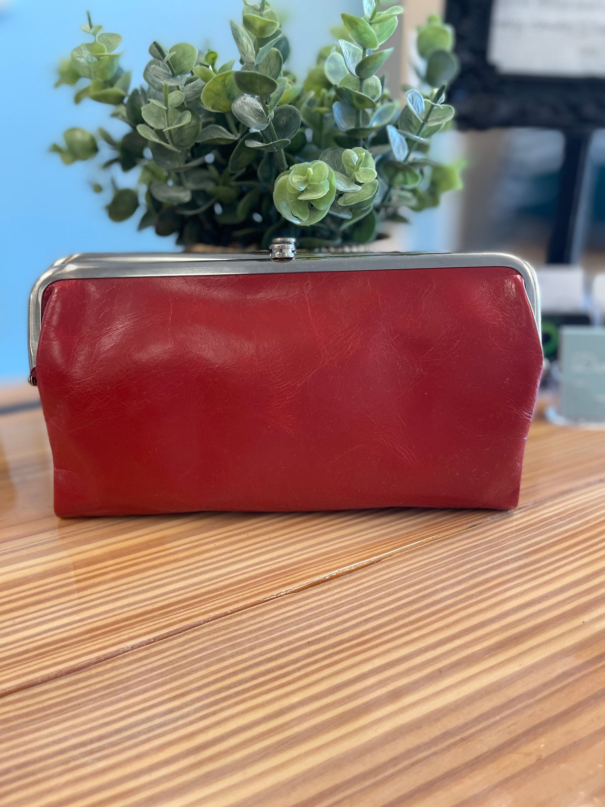 Lauren Clutch-Wallet