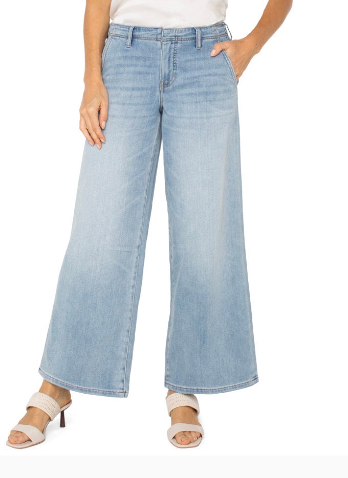 Las Virgenes Weekender Jean