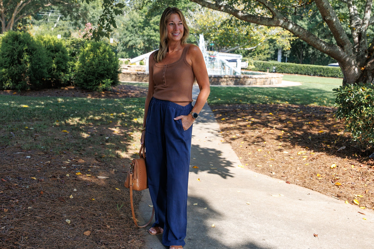 Black Iris Paris Pant