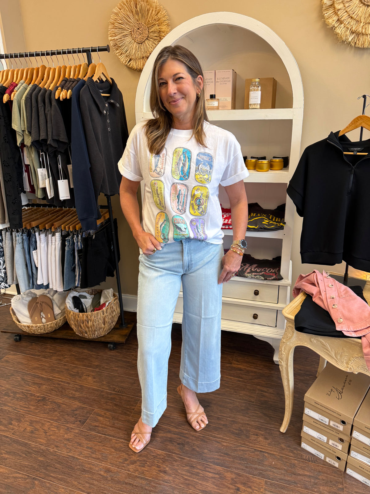 Stride Crop Jean with Embroidered Side
